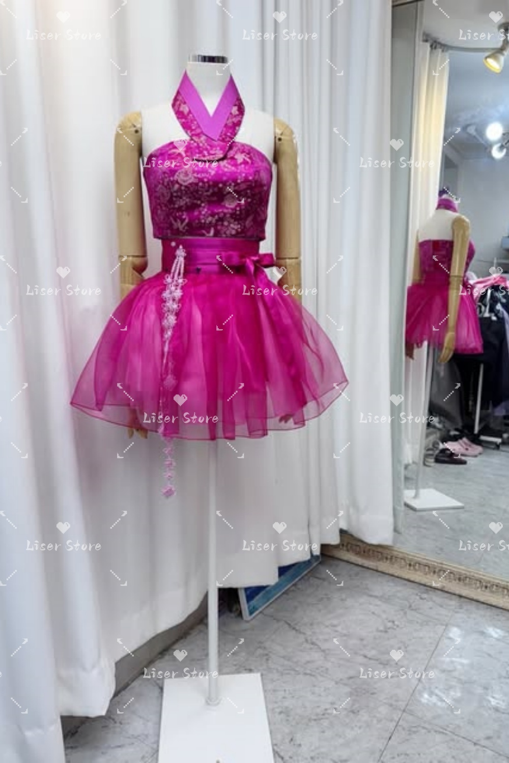 Liser Modern Short Hanbok Dres - огляд і ціна Modern Korean Lifestyle
