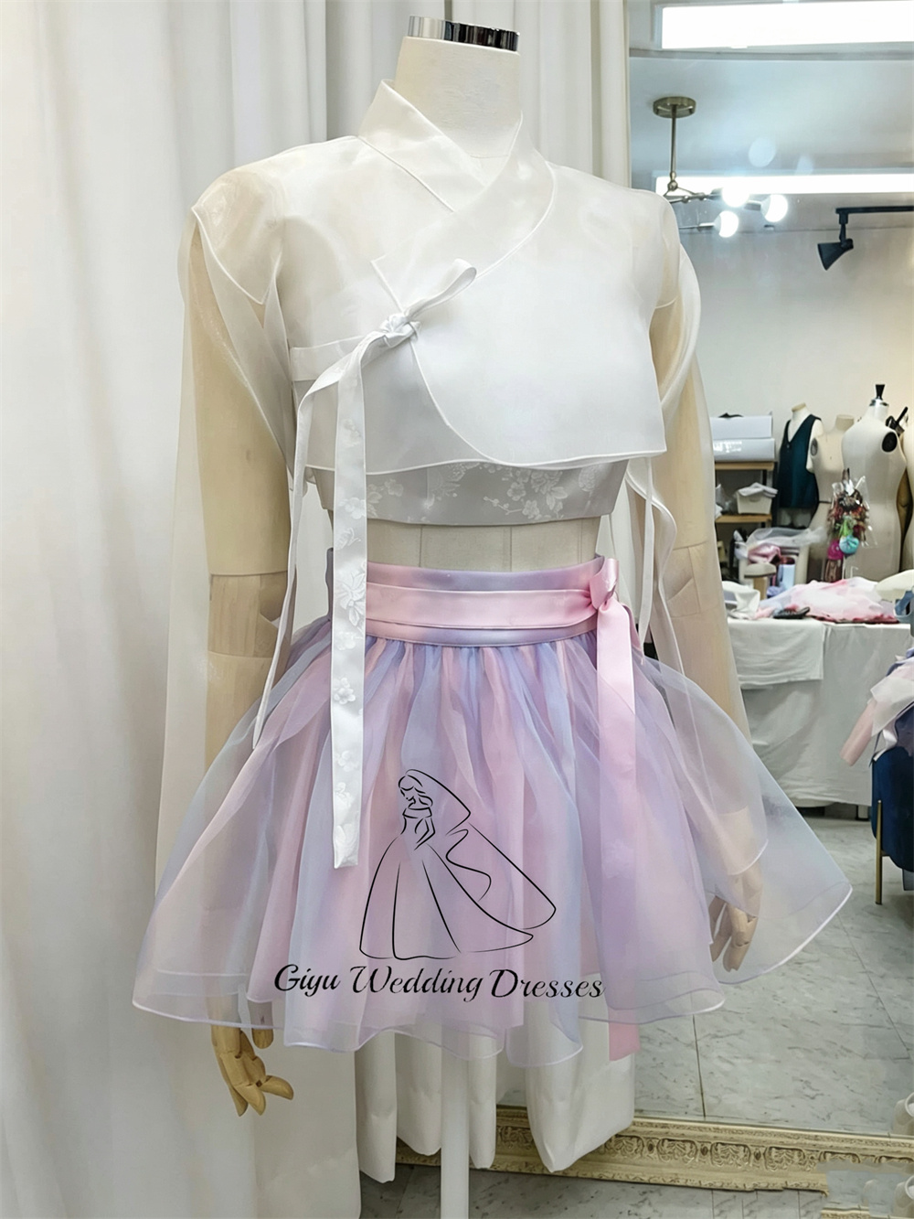 Giyu Korean Modern Hanbok Wome - огляд і ціна Modern Korean Lifestyle